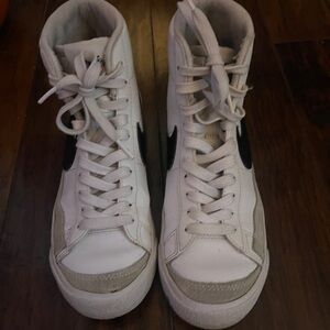 Nike Kids White and Gray Sneakers